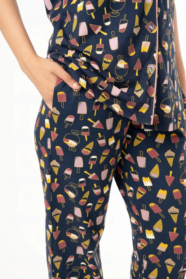 Axd_44_Pyjama_F_P_Set