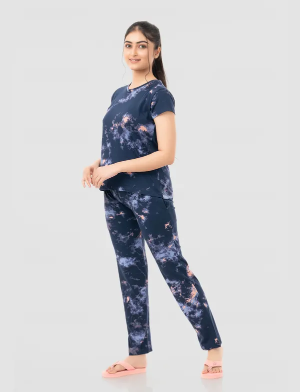 Navy_Printed_Activewear_Set_for_Women