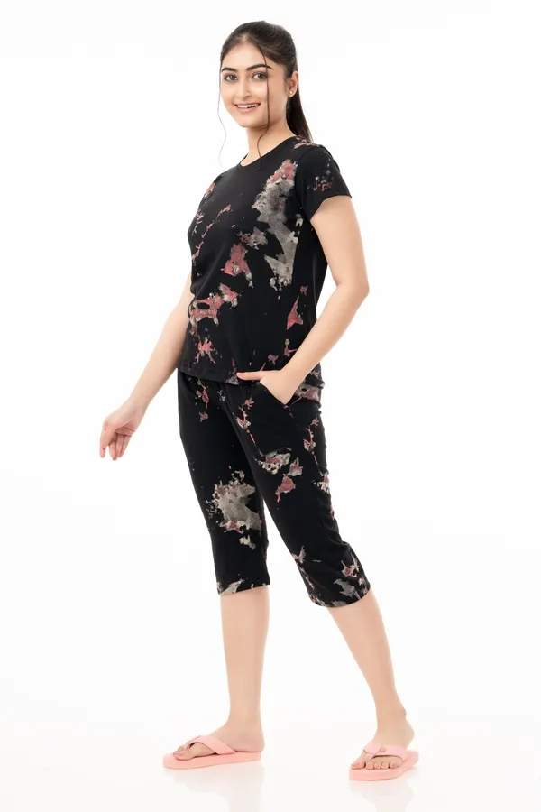 Black_Floral_Print_Relaxed_Fit_Lounge_Set_for_Women