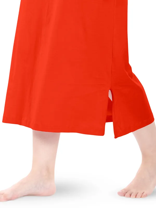 Red_Sleeveless_Nightdress_for_Women