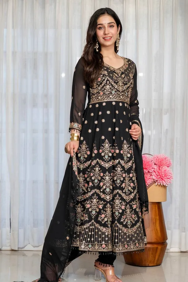 Black_Georgette_Embroidered_Anarkali_Kurta_Set_For_Women