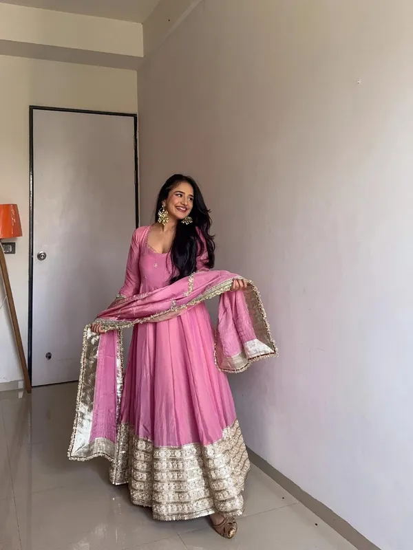 Pink_Georgette_Anarkali_Suit_With_Dupatta_For_Women