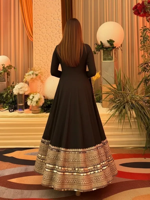 Black_Georgette_Embroidered_Flared_Anarkali_Suit_With_Dupatta_For_Women