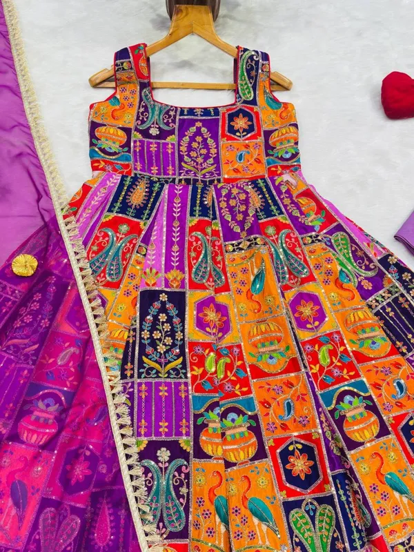 Multicolor_Printed_Ethnic_Dress_Set_for_Women