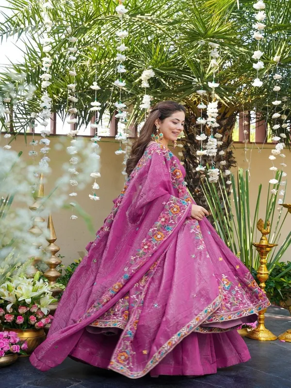 Magenta_Georgette_Embroidered_Anarkali_Suit_Set_For_Women
