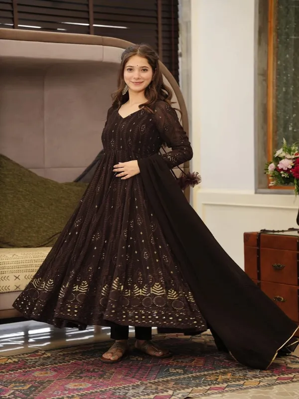 Black_Georgette_Embellished_Anarkali_Suit_Set_For_Women