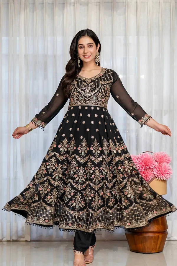 Black_Georgette_Embroidered_Anarkali_Kurta_Set_For_Women