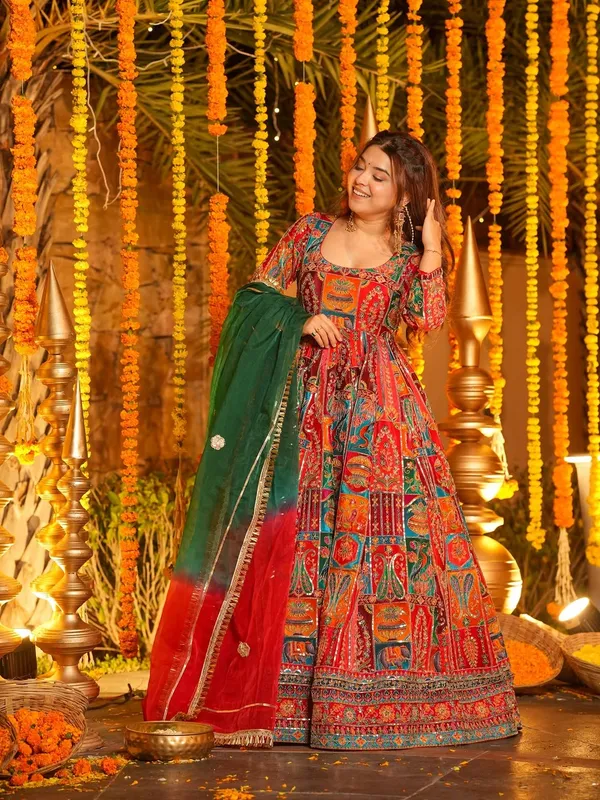 Red_Georgette_Printed_Anarkali_Dress_With_Dupatta_For_Women