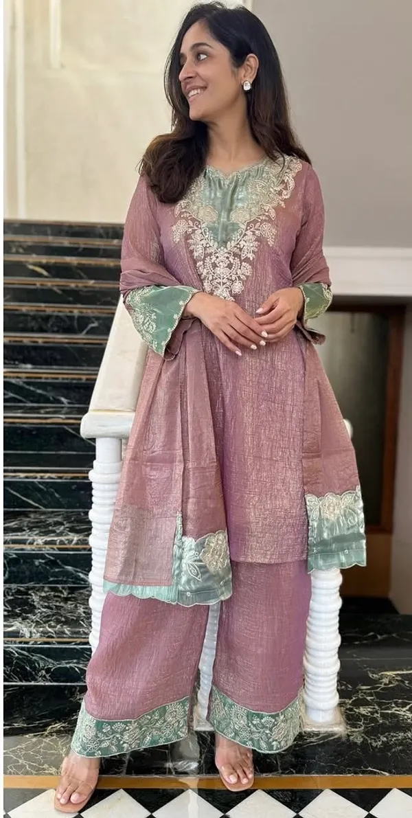 Pink_Georgette_Embroidered_Straight_Kurta_Set_For_Women