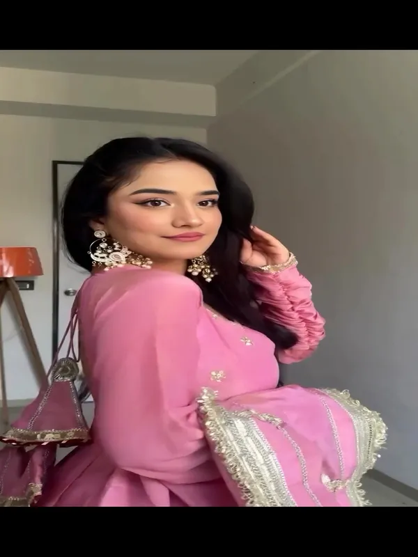 Pink_Georgette_Anarkali_Suit_With_Dupatta_For_Women
