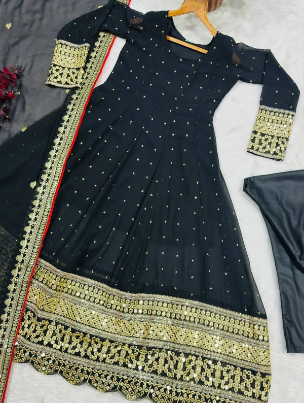 Black_Georgette_Embroidered_Kurta_Dupatta_Set_For_Women