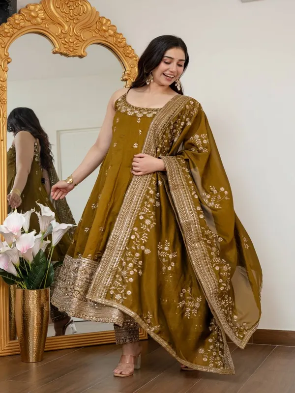 Olive_Georgette_Embroidered_Anarkali_Kurta_Set_For_Women