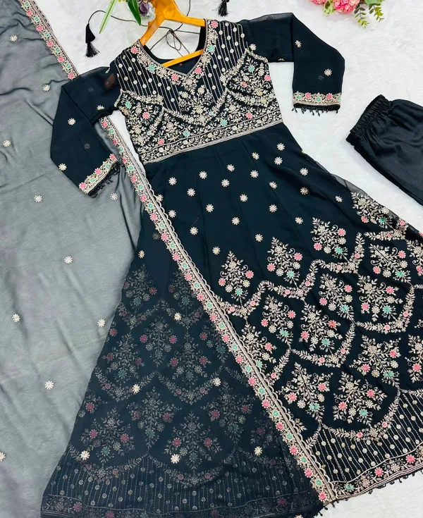 Black_Georgette_Embroidered_Anarkali_Kurta_Set_For_Women