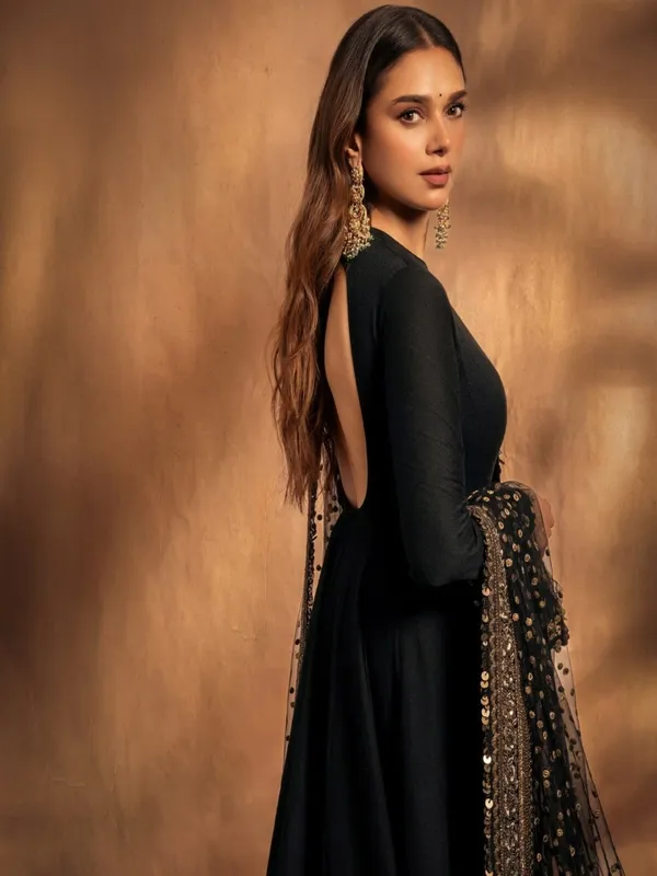 Black_Georgette_Embellished_Anarkali_Suit_For_Women