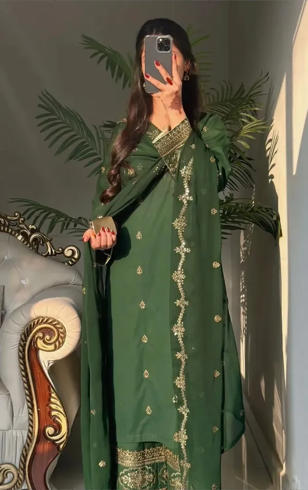 Green_Georgette_Embroidered_Straight_Kurta_With_Dupatta_For_Women