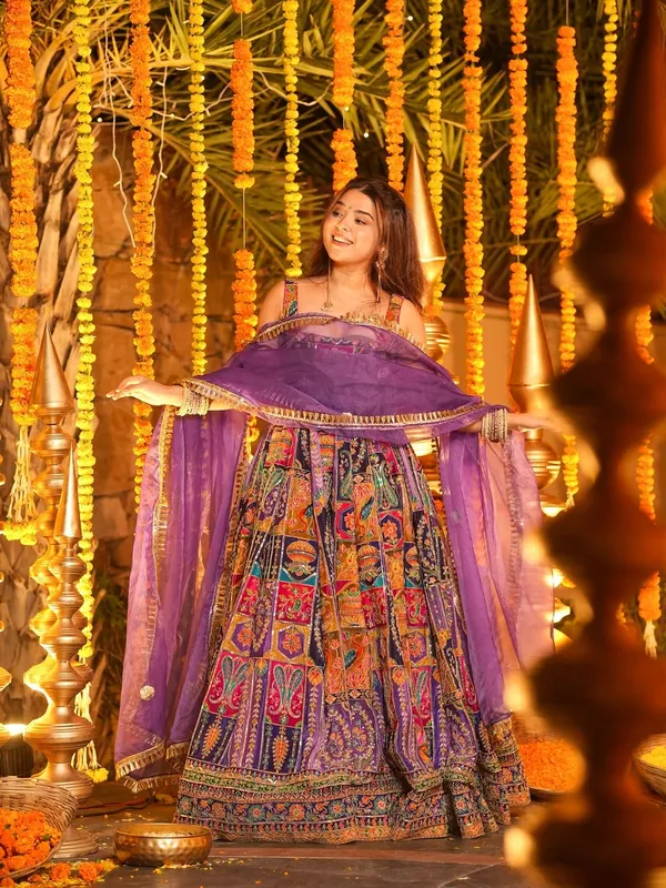 Multicolor_Printed_Ethnic_Dress_Set_for_Women