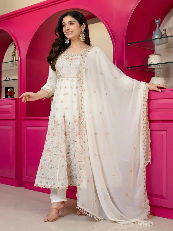Ivory_Georgette_Embroidered_Anarkali_Kurta_Set_For_Women
