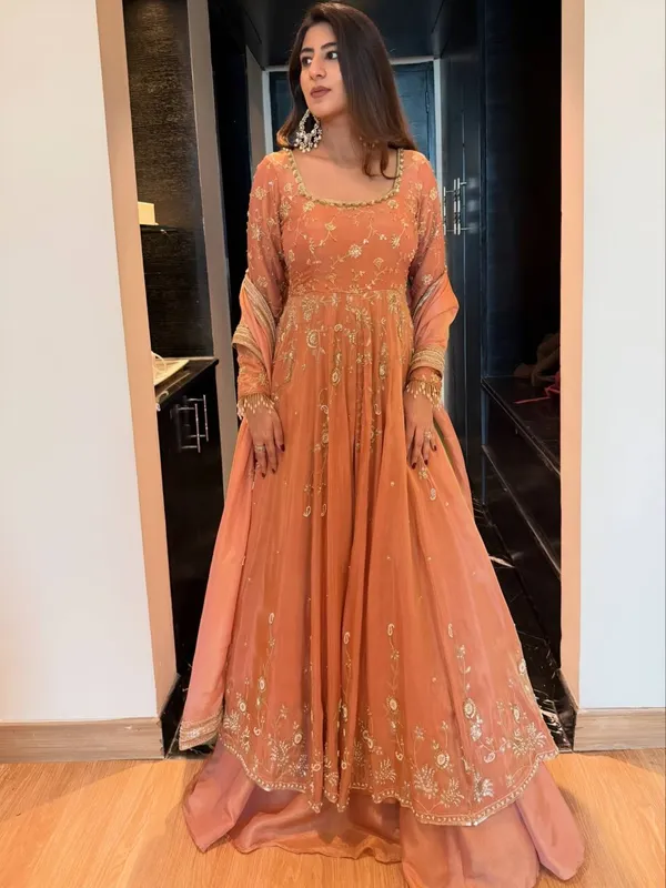 Peach_Georgette_Anarkali_Suit_Set_With_Dupatta_For_Women