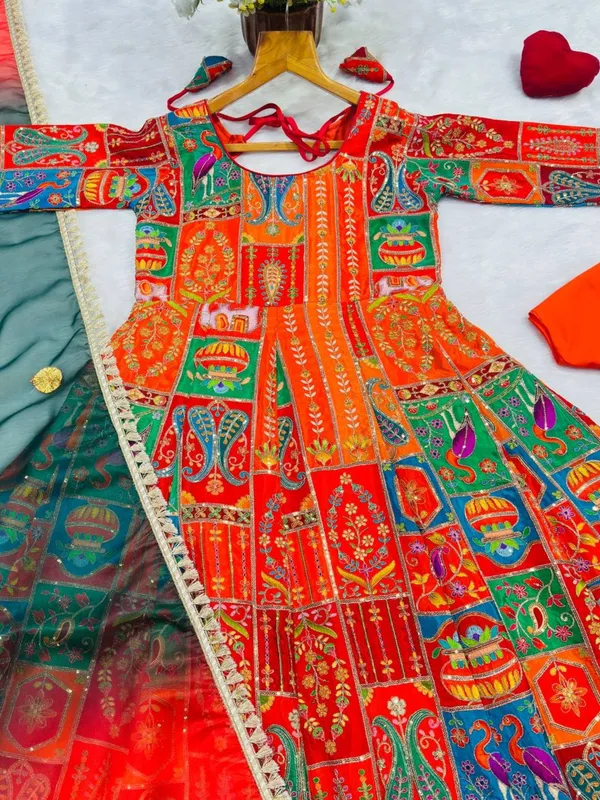 Red_Georgette_Printed_Anarkali_Dress_With_Dupatta_For_Women