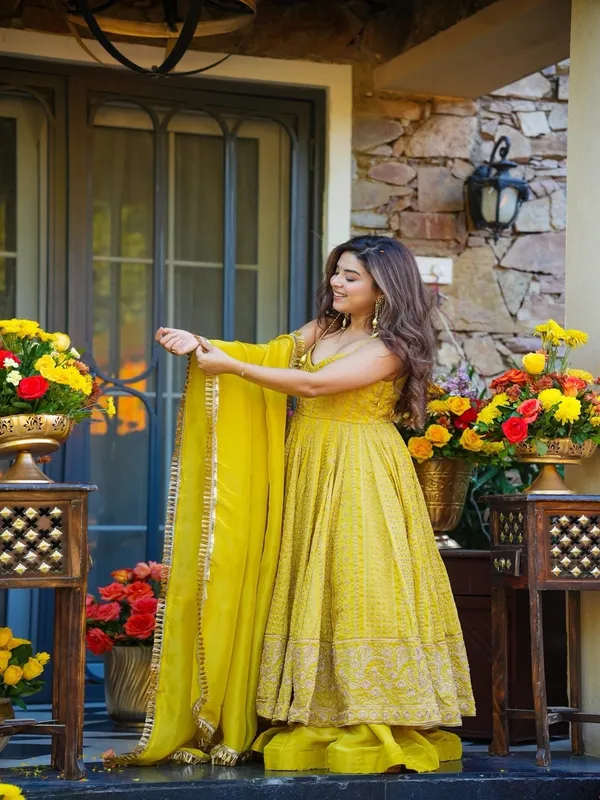 Yellow_Georgette_Anarkali_Kurta_With_Bottom_And_Dupatta_For_Women