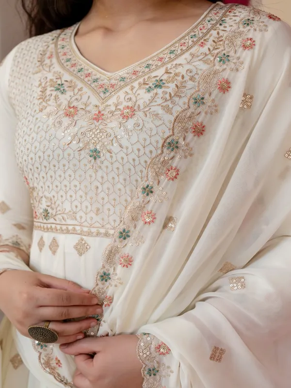 Ivory_Georgette_Embroidered_Anarkali_Kurta_Set_For_Women