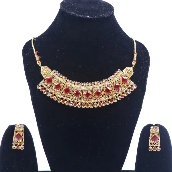 Gold_Red_Stone_Geometric_Necklace_Set_For_Women
