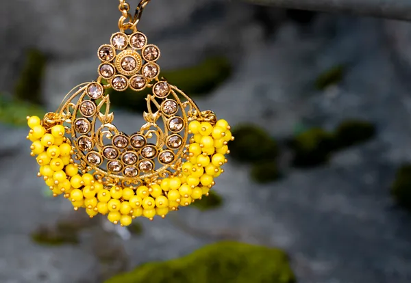 Yellow_Brass_Gold_Plated_Beaded_Choker_Necklace_Earrings_Set_For_Women