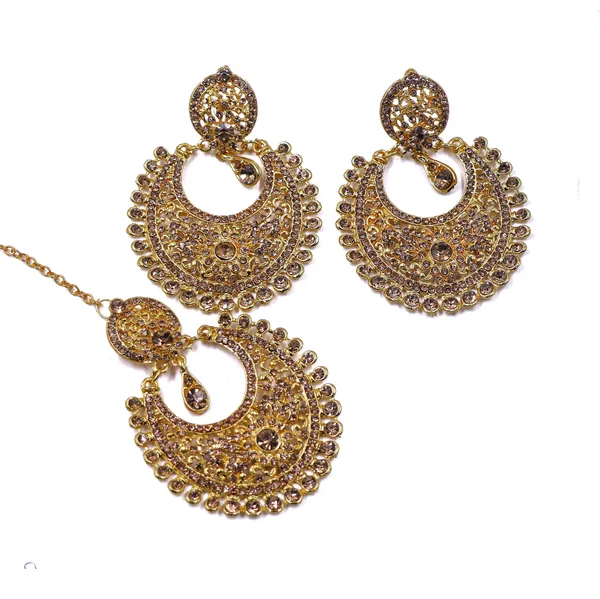 Gold_Tone_Stone_Studded_Maang_Tikka_And_Earrings_Set_For_Women