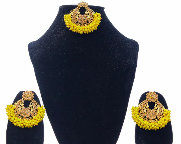 Yellow_Brass_Gold_Plated_Beaded_Choker_Necklace_Earrings_Set_For_Women
