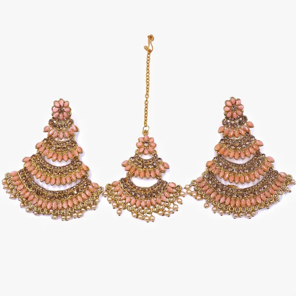 Peach_Gold_Tone_Layered_Necklace_Earrings_And_Maang_Tikka_Set_For_Women