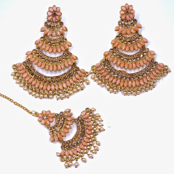 Peach_Gold_Tone_Layered_Necklace_Earrings_And_Maang_Tikka_Set_For_Women