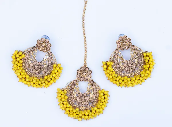 Yellow_Brass_Gold_Plated_Beaded_Choker_Necklace_Earrings_Set_For_Women