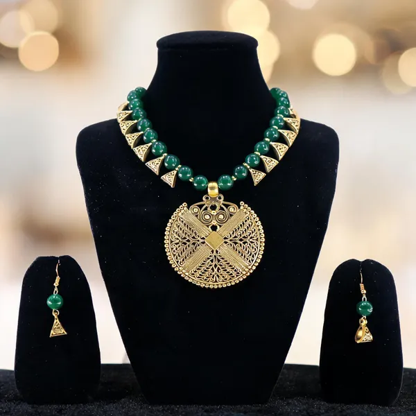 Green_Gold_Tone_Beaded_Antique_Necklace_Set_For_Women