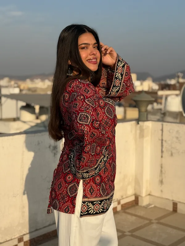 Noor_Red_Ajrakh_Corset_Kurti