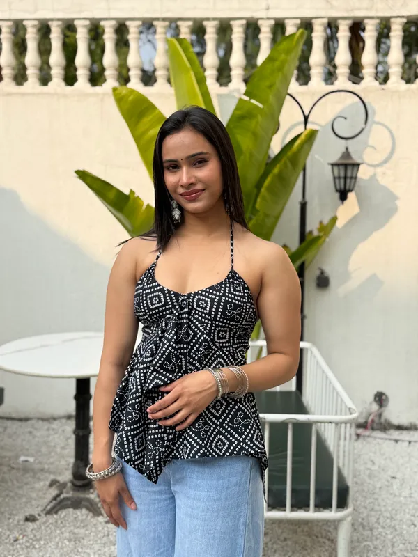 Eiara_Black_Bandhani_Noodle_Strap_Top