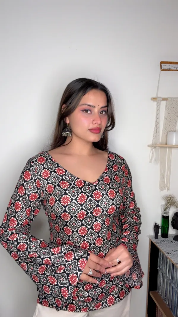 Adaa_Black_Square_Corset_Kurti