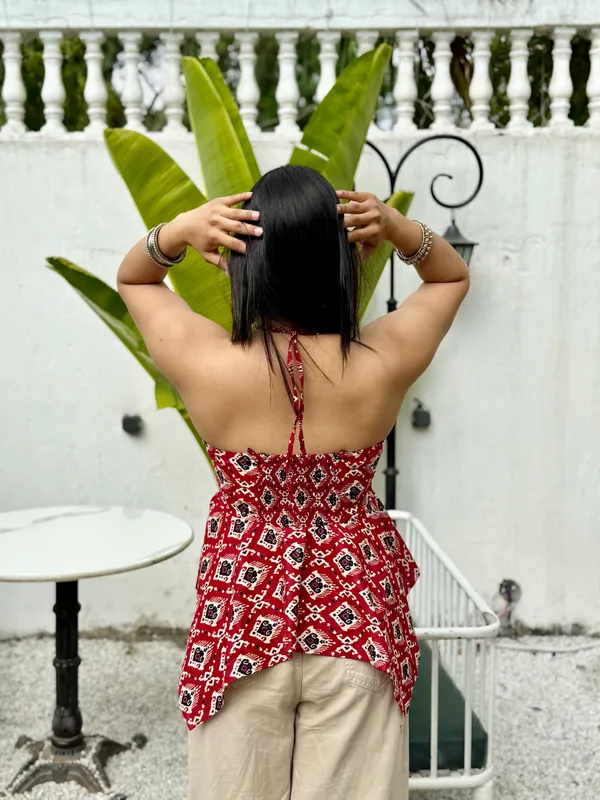 Eiara_Red_Mor_Pankh_Noodle_Strap_Top
