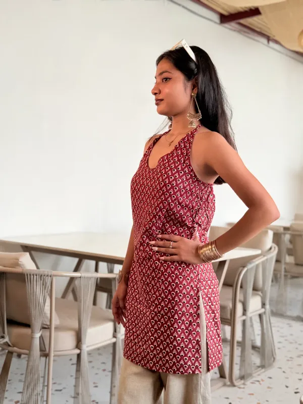 Naira_Red_Traditional_Buti_Long_Kurti