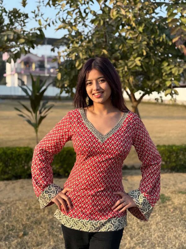 Noor_Red_Buti_Corset_Kurti
