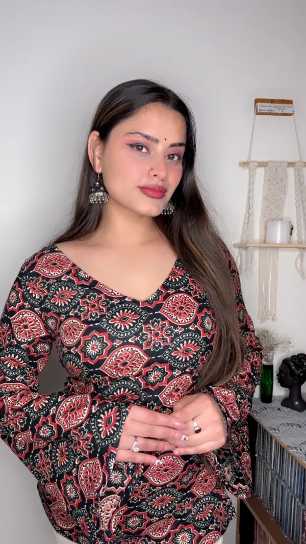 Adaa_Black_Ajrakh_Corset_Kurti