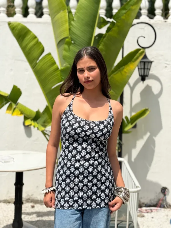 Ruhi_Black_Buti_Strappy_Backless_Short_Kurti