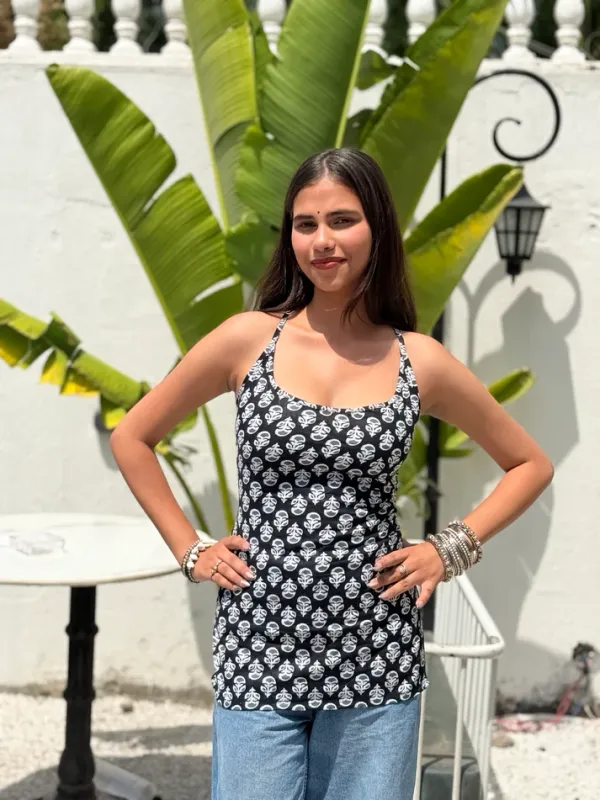 Ruhi_Black_Buti_Strappy_Backless_Short_Kurti