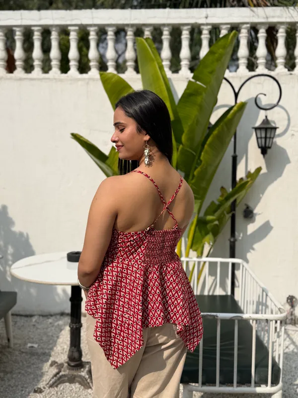 Eiara_Red_Buti_Noodle_Strap_Top