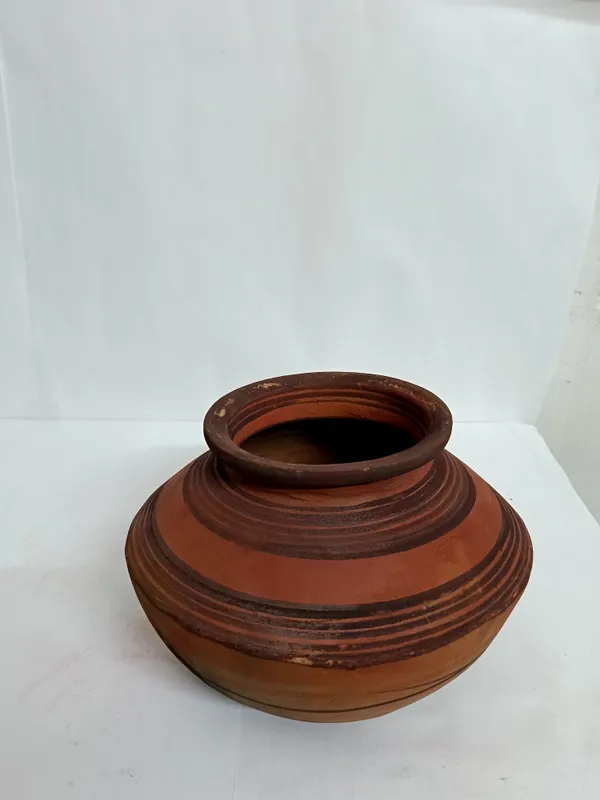 Terracotta_Traditional_Striped_natural_cooking_Clay_Pot