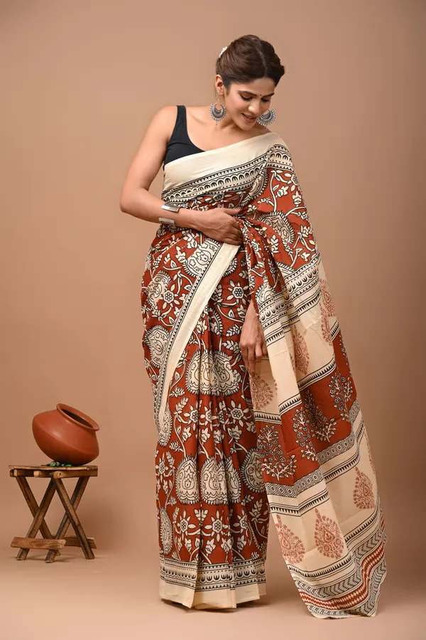 Cream_And_Brown_Pure_Cotton_Hand_Block_Printed_Saree_For_Women