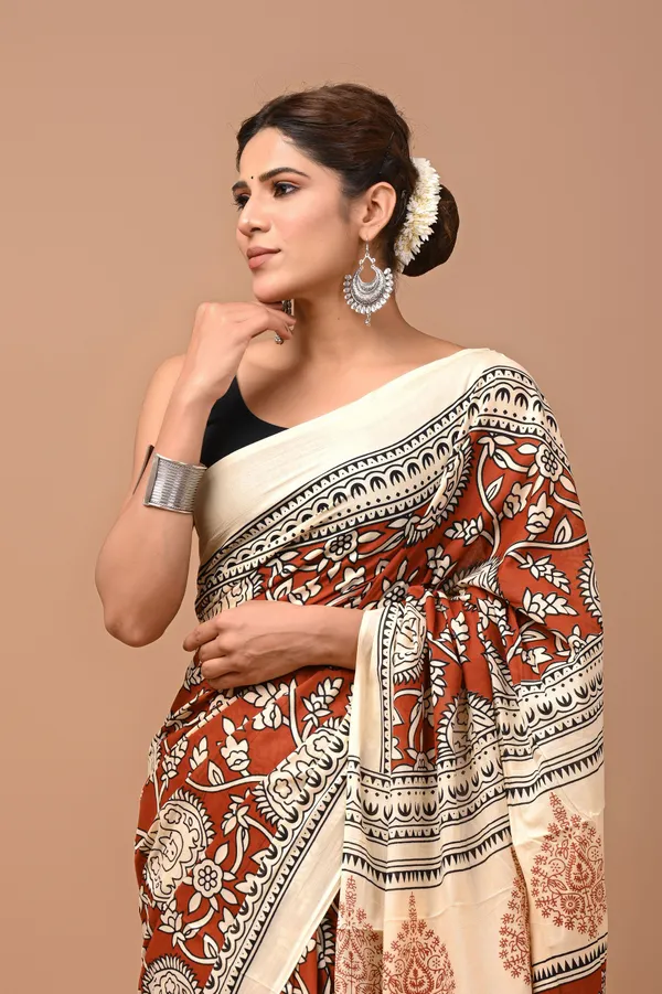 Cream_And_Brown_Pure_Cotton_Hand_Block_Printed_Saree_For_Women