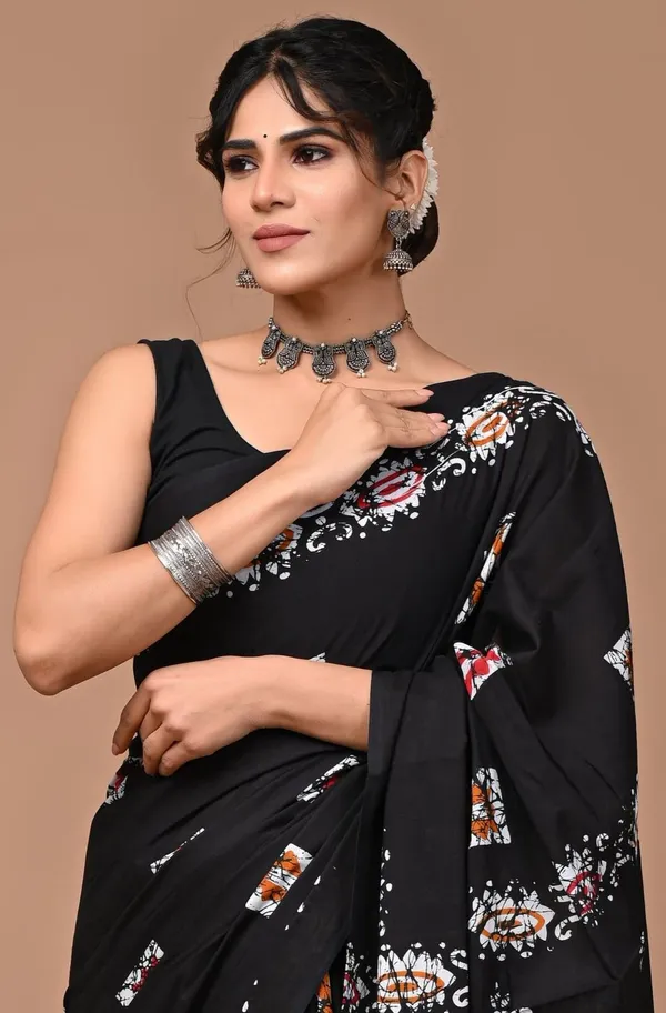 Black_Pure_Cotton_Hand_Block_Printed_Saree_For_Women