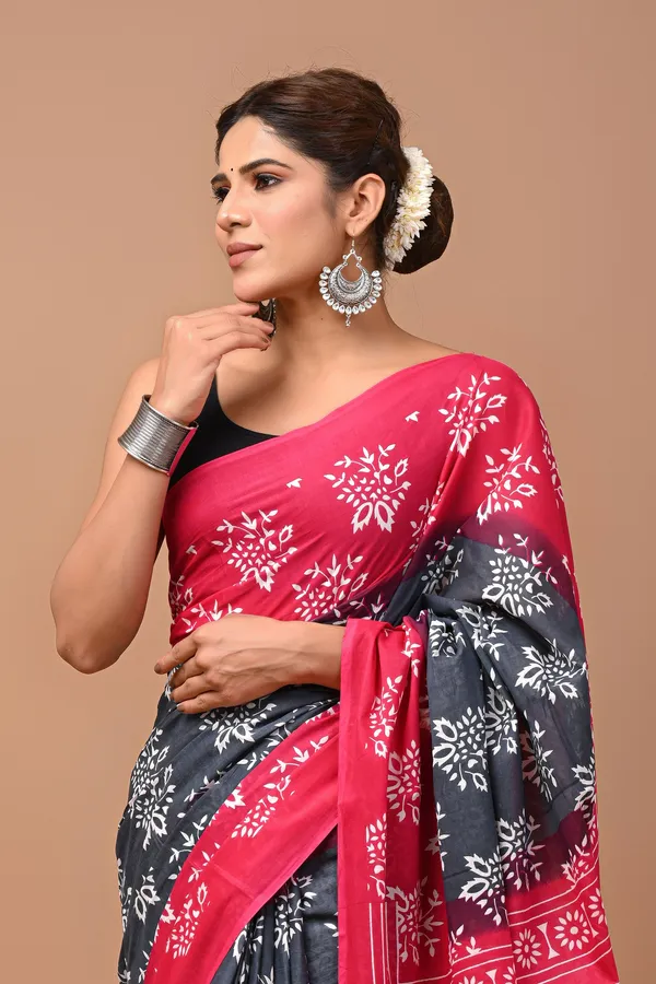 Grey_And_Pink_Pure_Cotton_Hand_Block_Printed_Saree_For_Women