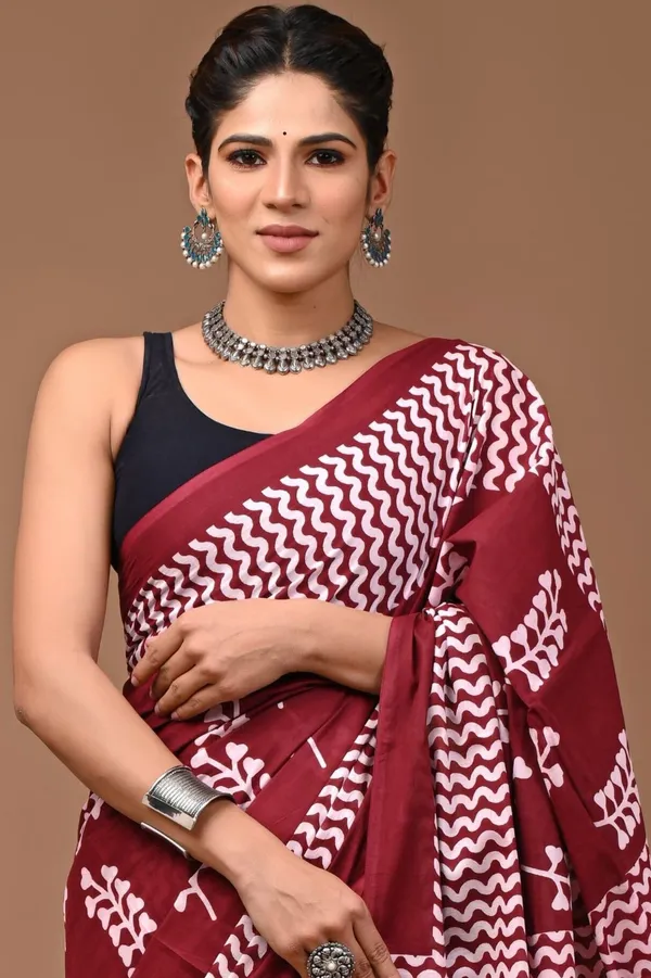 Maroon_Pure_Cotton_Hand_Block_Printed_Saree_For_Women
