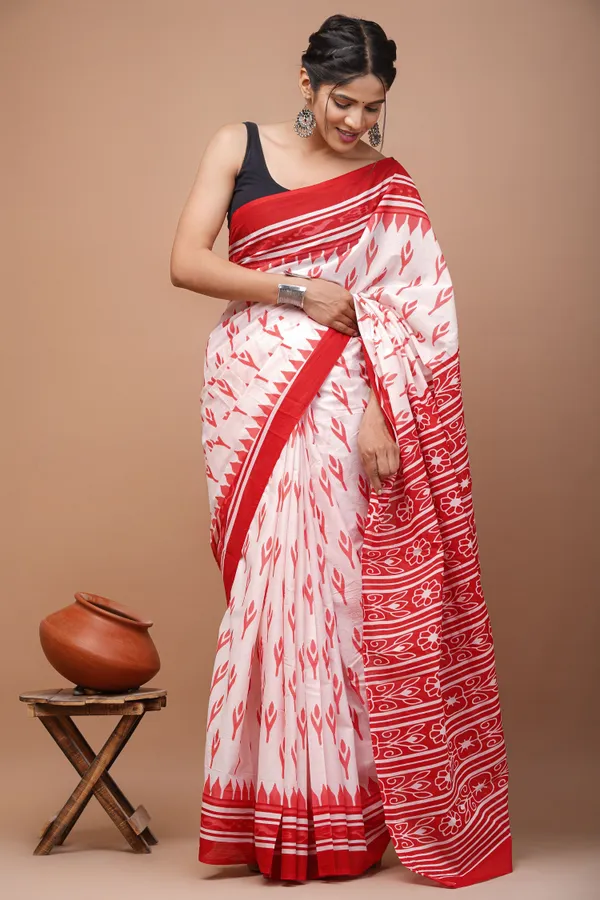 Red_And_White_Pure_Cotton_Hand_Block_Printed_Saree_For_Women